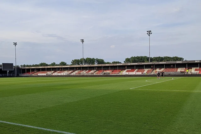 Yanmar Hanasaka Stadion